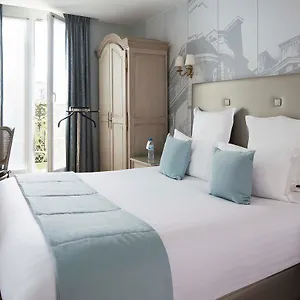 4* فندق بلازا الشانزليزيه